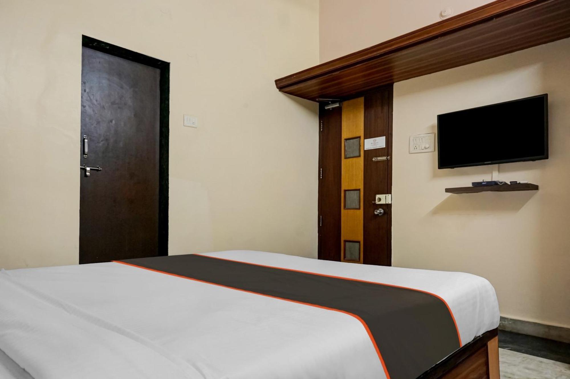 Hotel Galaxy Residency Kalyani Nagar Pune Exterior photo